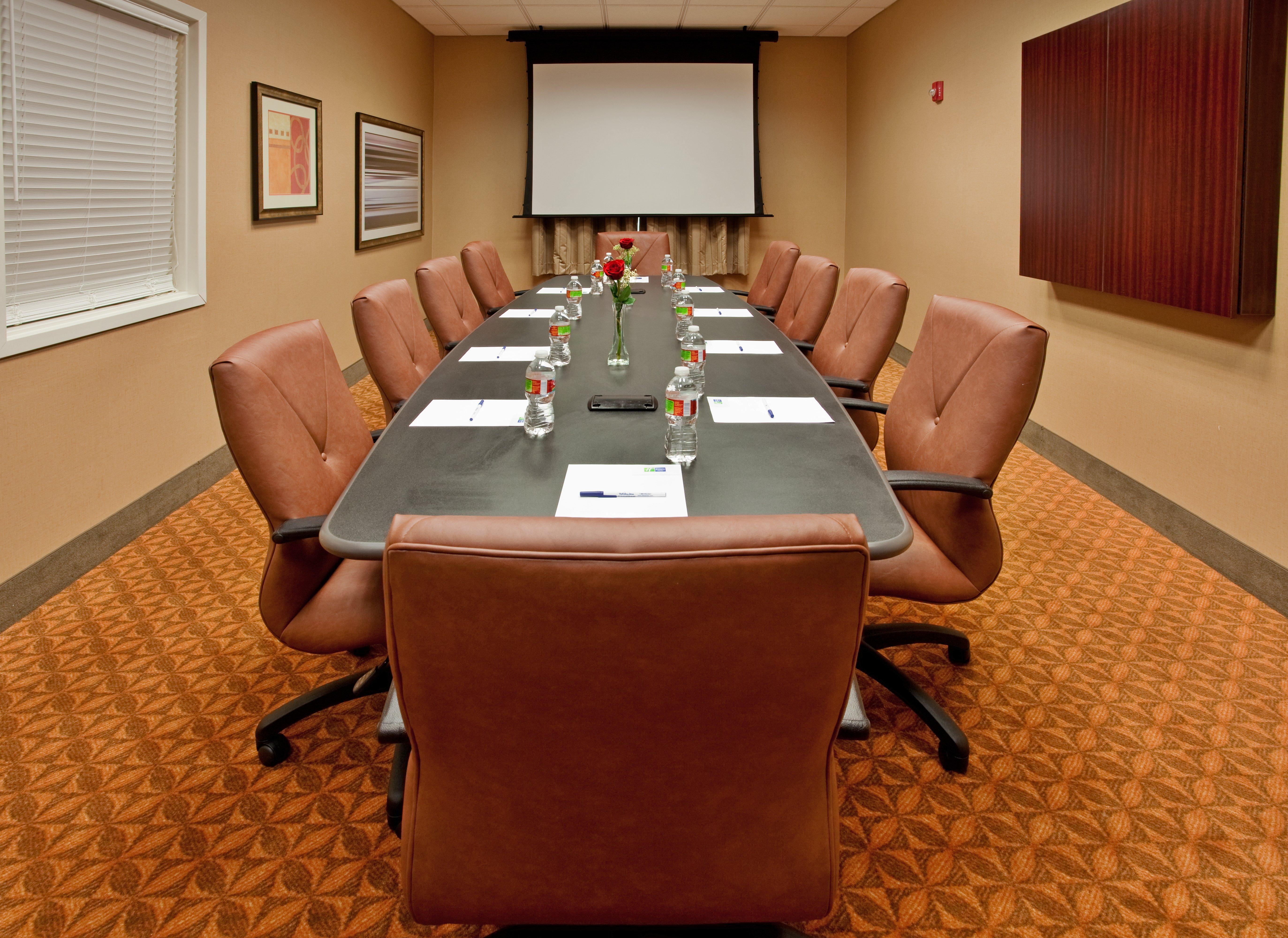 Holiday Inn Express Hotel & Suites Kansas City - Grandview By Ihg Екстер'єр фото
