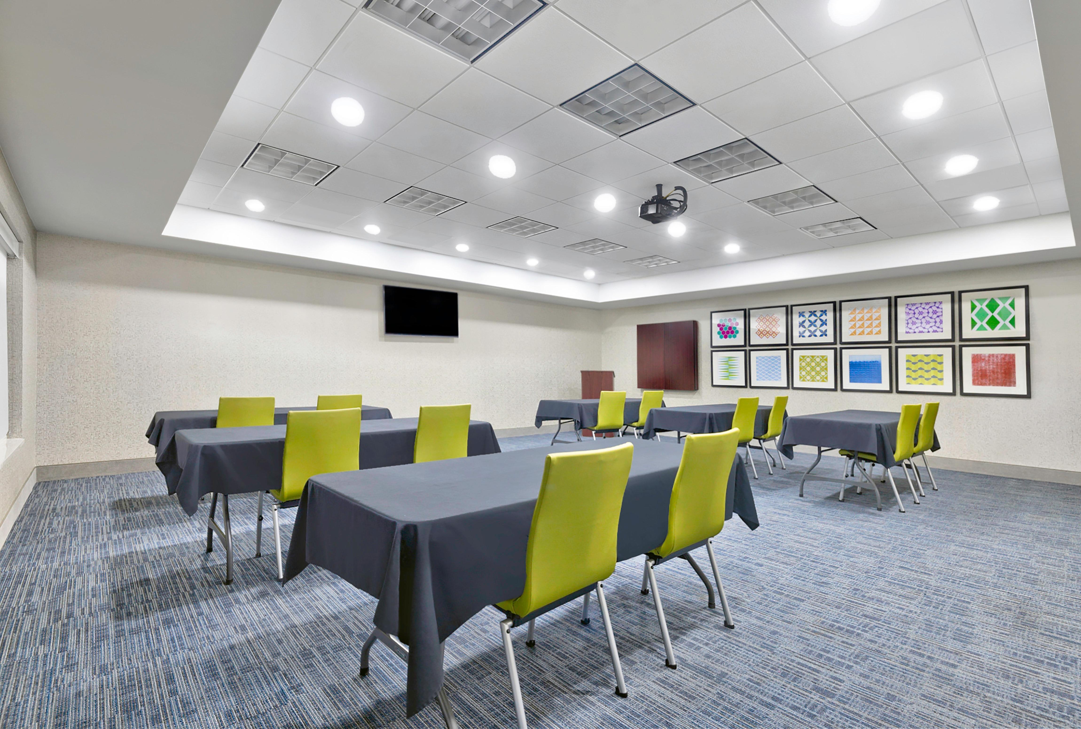Holiday Inn Express Hotel & Suites Kansas City - Grandview By Ihg Екстер'єр фото