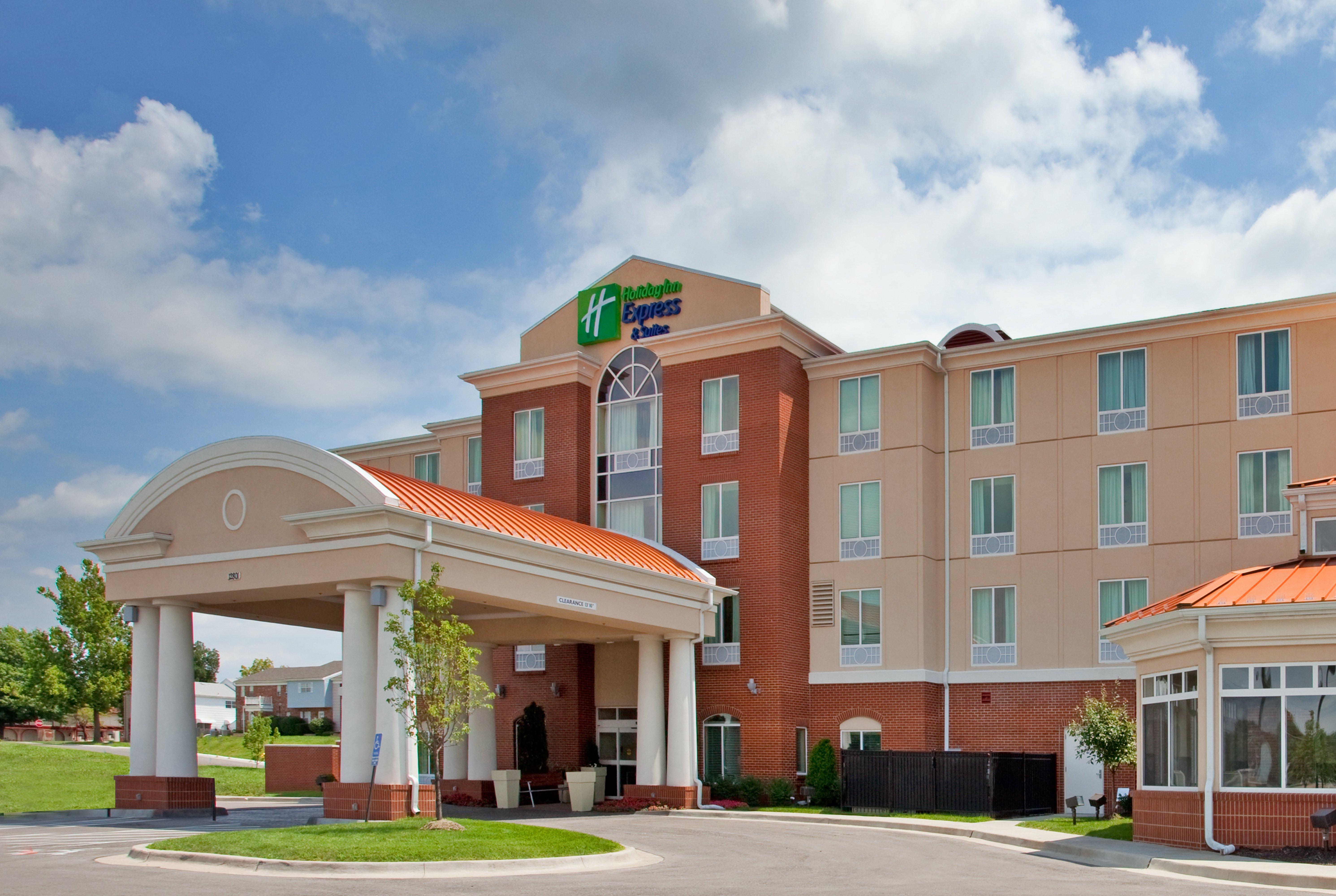 Holiday Inn Express Hotel & Suites Kansas City - Grandview By Ihg Екстер'єр фото