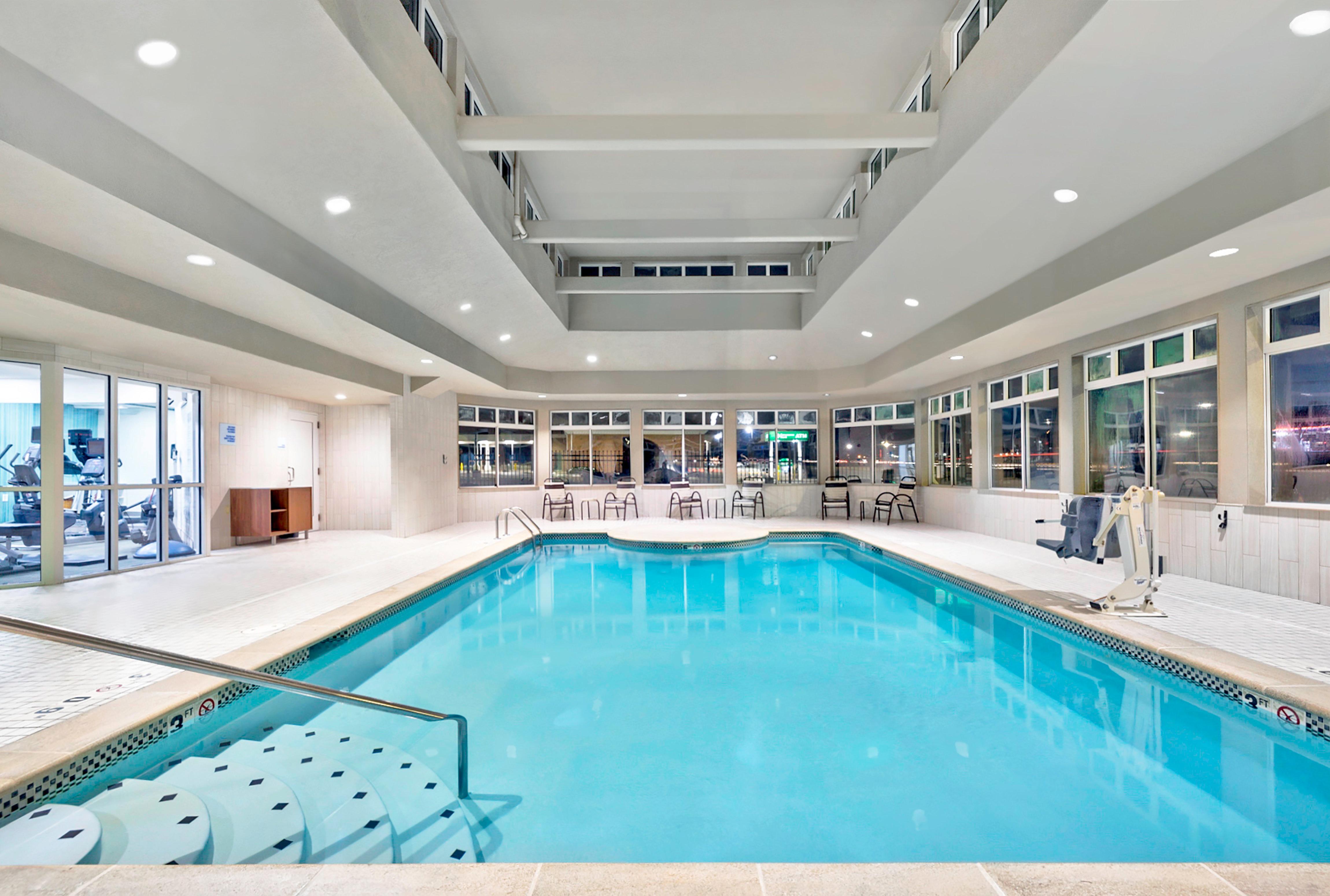 Holiday Inn Express Hotel & Suites Kansas City - Grandview By Ihg Екстер'єр фото